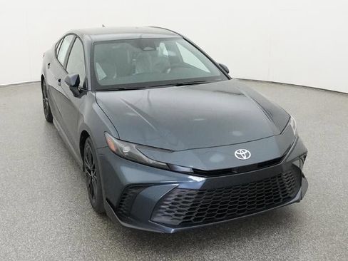 New 2026 Toyota Camry SE FWD image 14