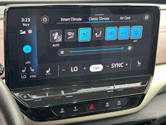 Used 2023 Volkswagen ID.4 Pro AWD/4WD image 19