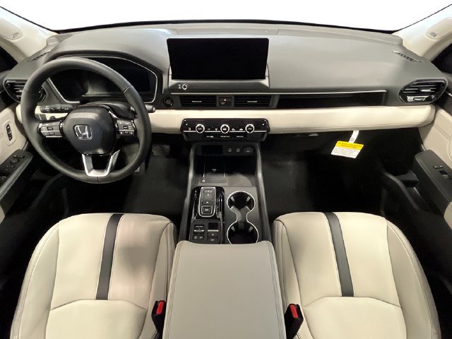 New 2026 Honda Pilot Touring image 21