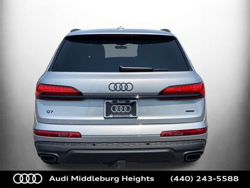 Used 2025 Audi Q7 2.0T Premium w/ Convenience Plus Package image 7