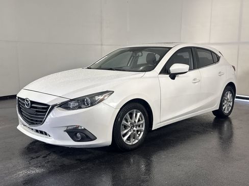 Used 2016 MAZDA MAZDA3 i Grand Touring image 6