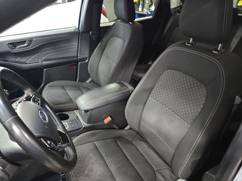Used 2024 Ford Escape Active AWD/4WD image 16
