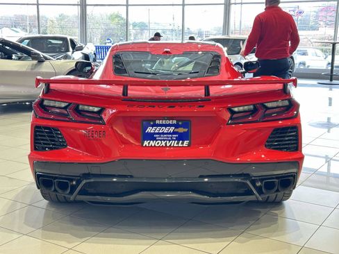 Used 2025 Chevrolet Corvette Stingray Premium Cpe w/ Z51 Performance Package image 4