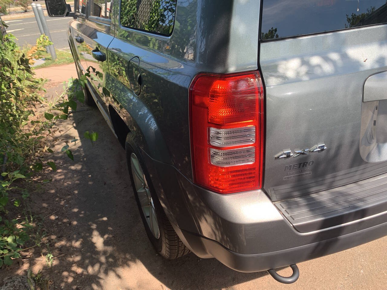 Used 2014 Jeep Patriot Latitude w/ Sun/Sound Group AWD/4WD image 5