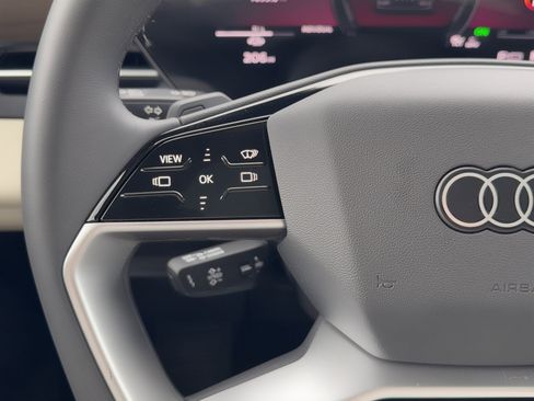 Used 2025 Audi Q6 e-tron Premium Plus w/ Premium Plus image 21