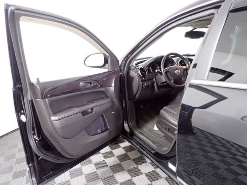 Used 2017 Buick Enclave Leather w/ Trailering Package AWD/4WD image 21