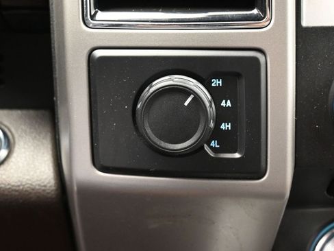 Used 2018 Ford F150 King Ranch w/ Equipment Group 601A Luxury image 28