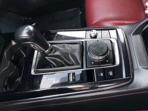 Used 2024 MAZDA CX-30 AWD 2.5 S w/ Preferred Package image 16