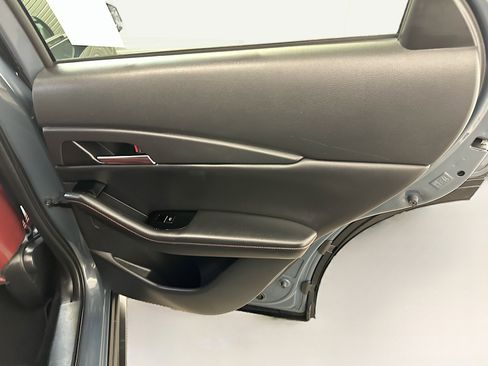 Used 2025 MAZDA CX-30 AWD 2.5 S w/ Preferred Package image 32