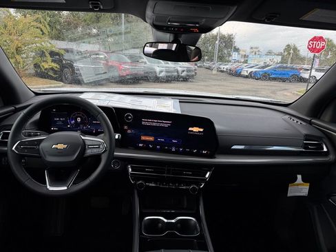 New 2026 Chevrolet Traverse LT image 23