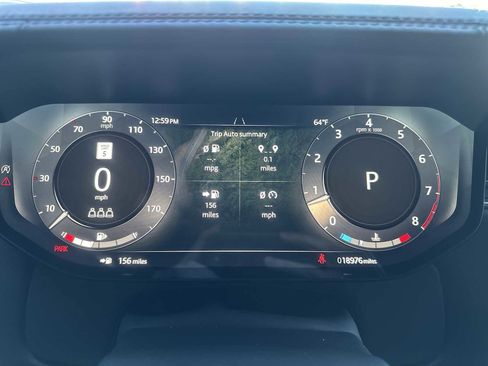 Used 2024 Land Rover Range Rover Autobiography image 12