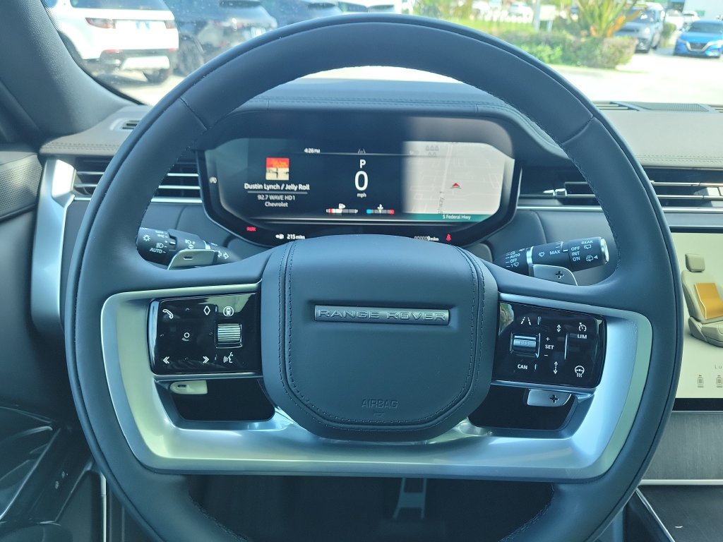 New 2026 Land Rover Range Rover Long Wheelbase SE AWD/4WD image 29