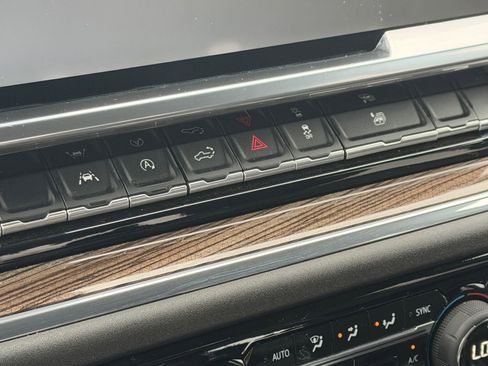 Used 2023 Chevrolet Silverado 1500 RST w/ Rally Edition image 31