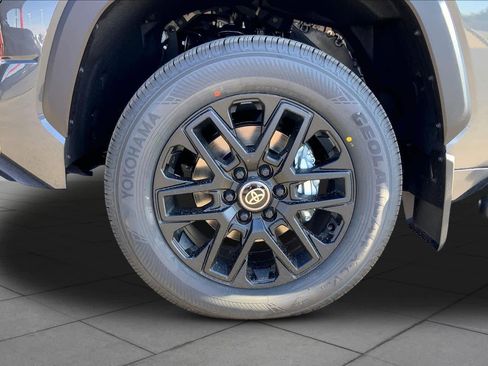 New 2026 Toyota Tundra Limited AWD/4WD image 11
