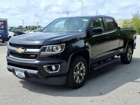 Used 2016 Chevrolet Colorado Z71 AWD/4WD image 2