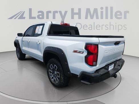Certified 2024 Chevrolet Colorado Z71 w/ Z71 Convenience Package 2 AWD/4WD image 6