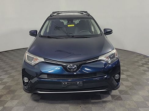 Used 2018 Toyota RAV4 XLE w/ Plus Extra Value Package AWD/4WD image 12