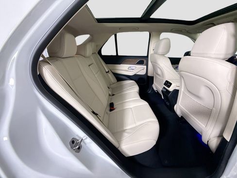 New 2026 Mercedes-Benz GLE 450 4MATIC image 24