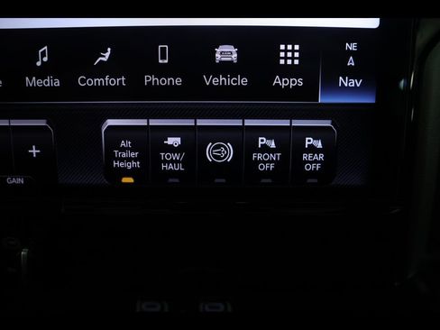 New 2026 RAM 3500 Laramie AWD/4WD image 22