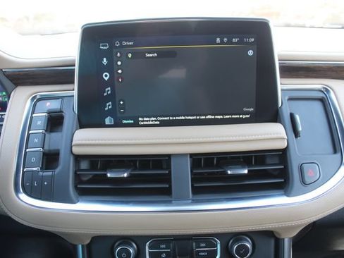 Used 2023 Chevrolet Tahoe Premier AWD/4WD image 31