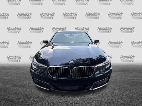 Used 2016 BMW 740i RWD image 3