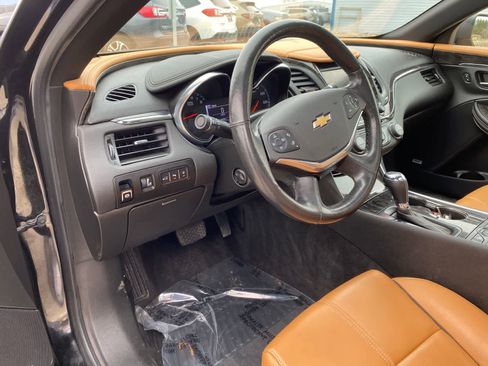 Used 2015 Chevrolet Impala LTZ image 12