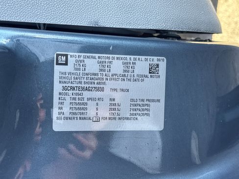 Used 2010 Chevrolet Silverado 1500 LTZ w/ Convenience Package image 30