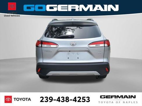 Certified 2024 Toyota Corolla Cross LE AWD/4WD image 9