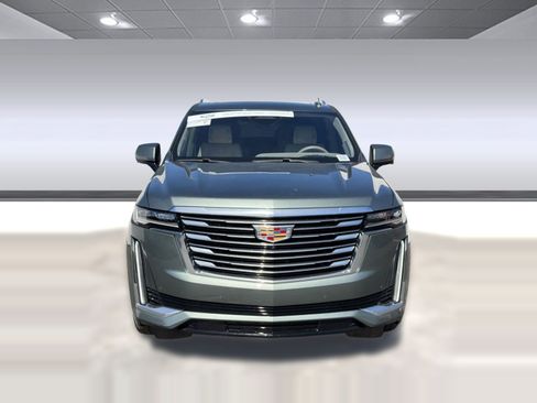 Certified 2024 Cadillac Escalade Premium Luxury Platinum w/ Heavy-Duty Trailer Package image 4