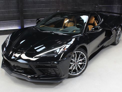 Used 2025 Chevrolet Corvette Stingray Preferred Conv w/ Z51 Performance Package image 6