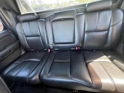 Used 2007 Chevrolet Avalanche LTZ w/ LTZ Preferred Equipment Group AWD/4WD image 15