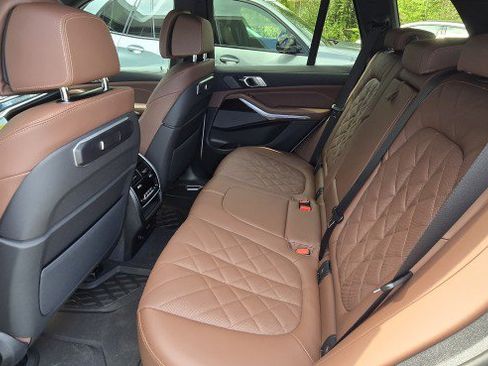 New 2026 BMW X5 xDrive40i w/ M Sport Package image 22