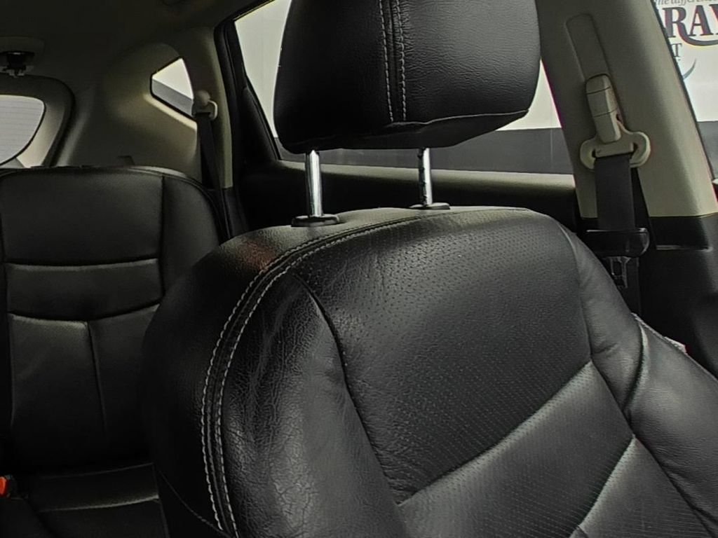 Used 2018 Nissan Murano S w/ Cargo Package FWD image 11