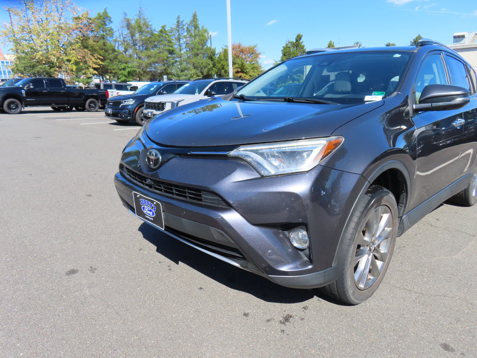 Used 2016 Toyota RAV4 Limited w/ Advanced Technology Package AWD/4WD image 9