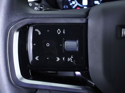 Used 2023 Land Rover Range Rover Velar R-Dynamic S image 22