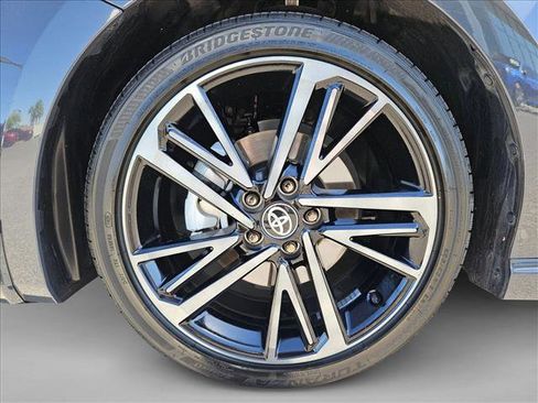 Used 2025 Toyota Camry XSE FWD image 21