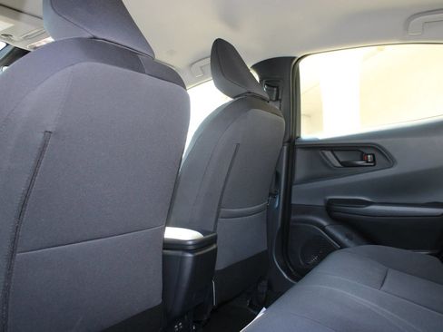 Used 2025 Toyota Prius LE FWD image 13
