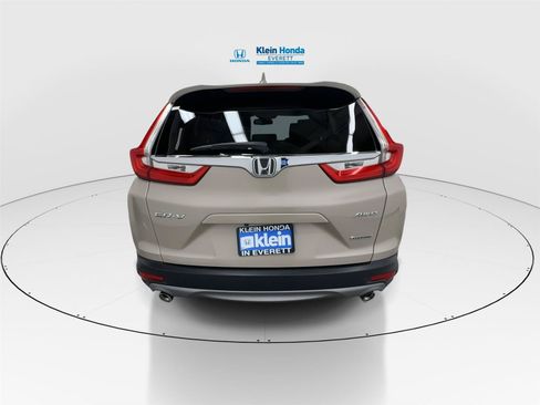 Used 2019 Honda CR-V Touring image 9
