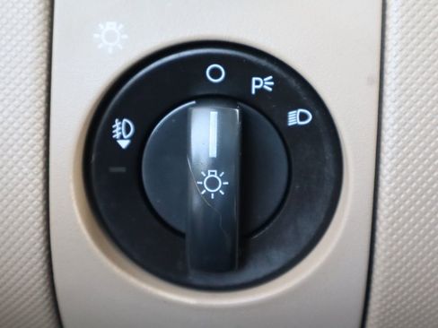 Used 2007 Ford Explorer XLT image 31