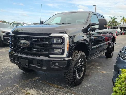Used 2023 Ford F250 XLT w/ Black Appearance Package AWD/4WD image 33