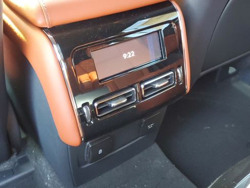 New 2026 Lincoln Aviator Reserve AWD/4WD image 25