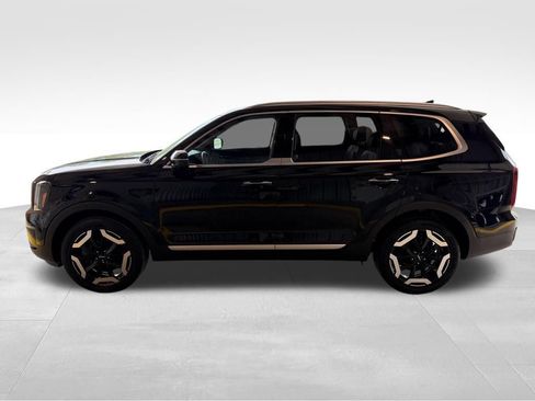Used 2023 Kia Telluride S w/ S Sunroof Package AWD/4WD image 2