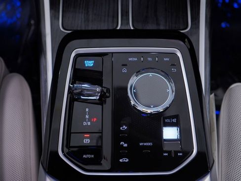 New 2026 BMW i7 eDrive50 w/ M Sport Package image 13