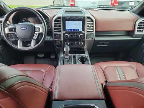 Used 2019 Ford F150 Platinum w/ Equipment Group 701A Luxury AWD/4WD image 15