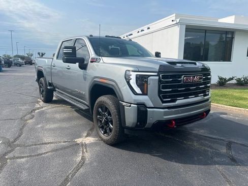 Used 2025 GMC Sierra 3500 AT4 AWD/4WD image 1