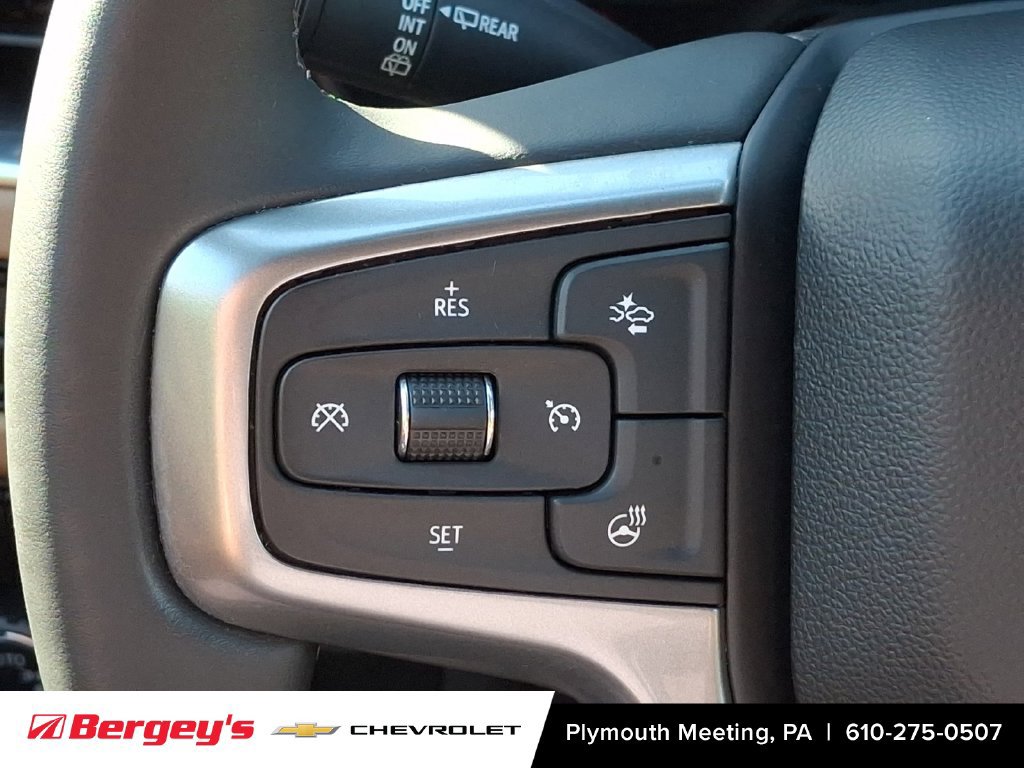 Certified 2024 Chevrolet Suburban Premier AWD/4WD image 22