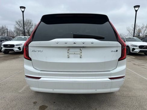 New 2026 Volvo XC90 B6 Plus w/ Protection Package Premier image 6