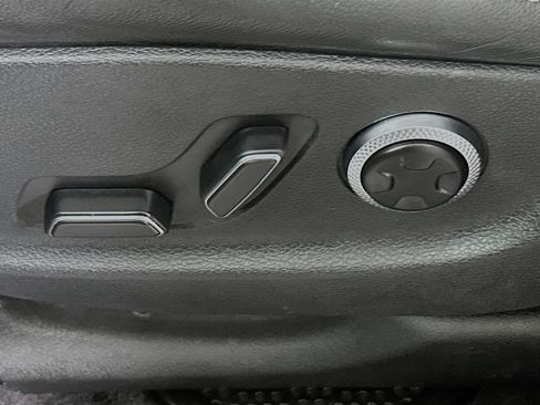 Used 2024 Genesis GV80 2.5T image 12