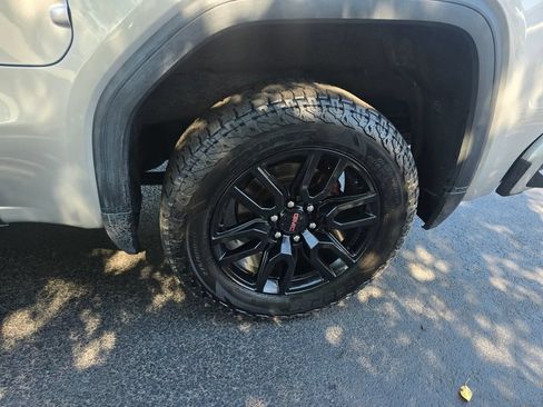 Used 2021 GMC Sierra 1500 Elevation AWD/4WD image 4