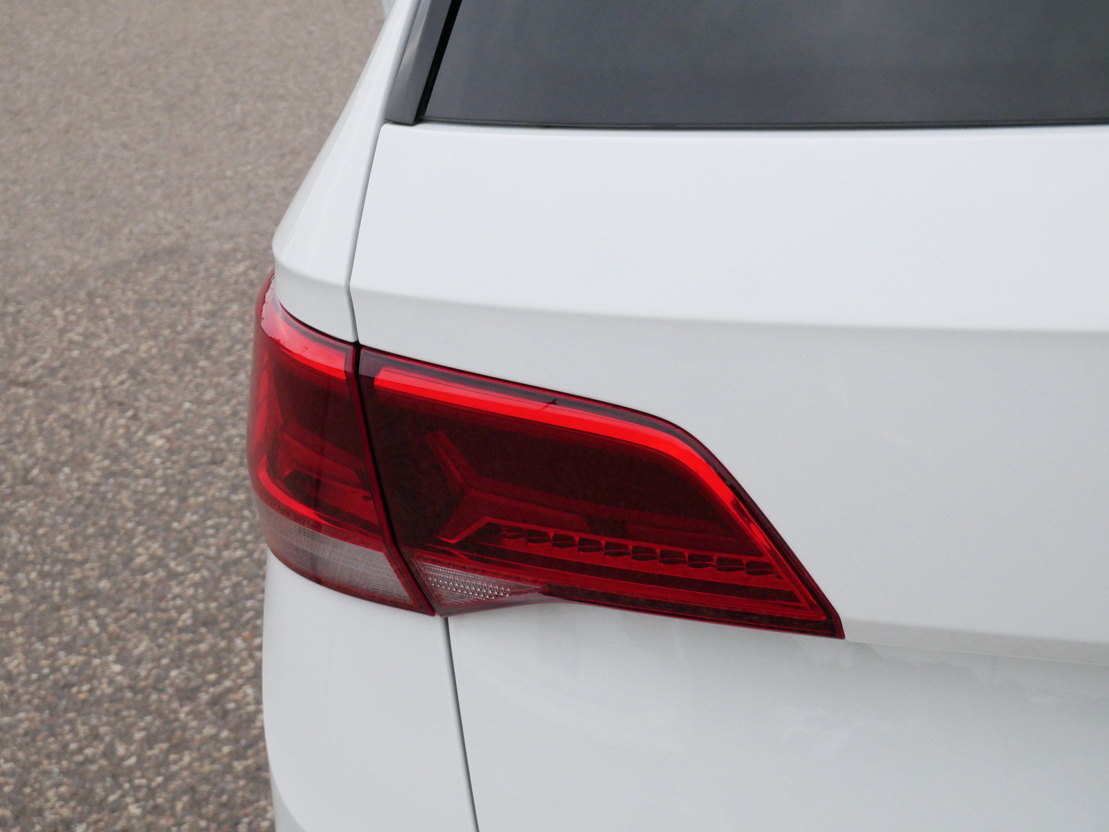 Certified 2023 Volkswagen Taos SEL AWD/4WD image 17